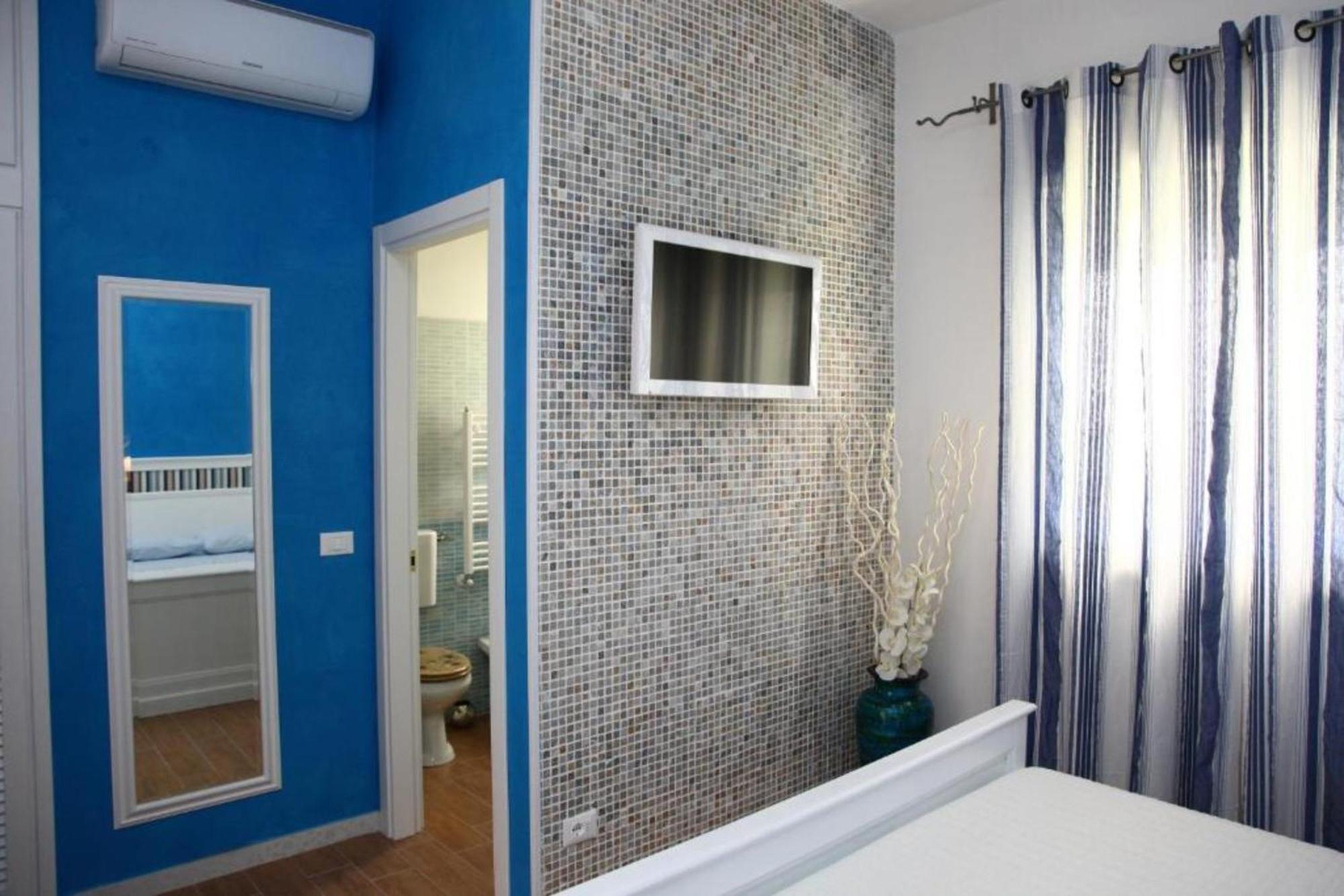 Bed And Breakfast Bagno Venezia Marina Di Carrara Buitenkant foto